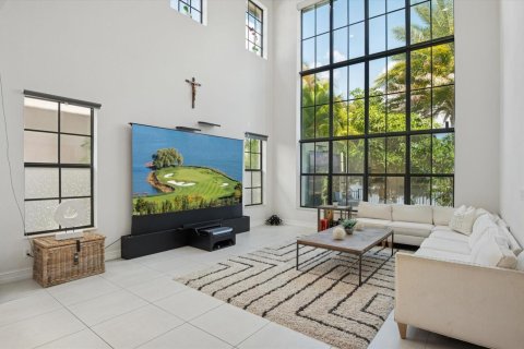 Casa en venta en Parkland, Florida, 6 dormitorios, 375.6 m2 № 2173253 - foto 2