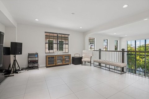 Casa en venta en Parkland, Florida, 6 dormitorios, 375.6 m2 № 2173253 - foto 10
