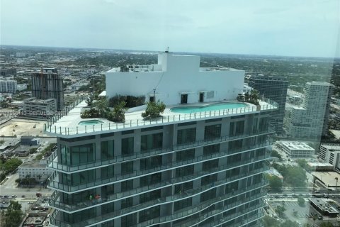 Condominio en alquiler en Miami, Florida, 1 dormitorio, 69.31 m2 № 2027896 - foto 16