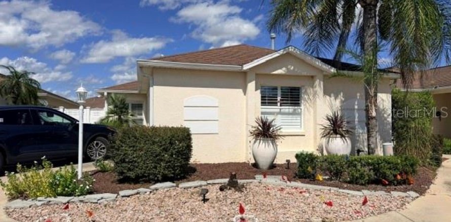 Villa ou maison à The Villages, Floride 2 chambres, 119.75 m2 № 2421899
