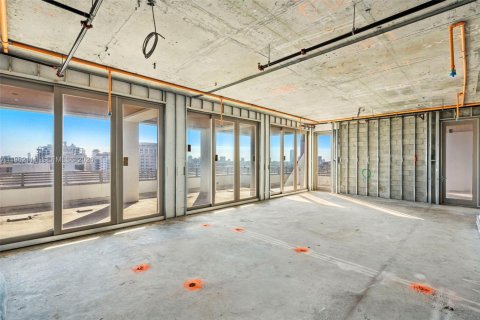 Condo in Coral Gables, Florida, 4 bedrooms  № 2026854 - photo 8