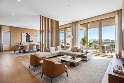 Condo in Coral Gables, Florida, 4 bedrooms  № 2026854 - photo 5