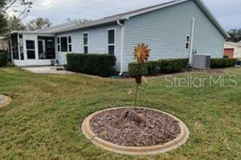 House in Leesburg, Florida 2 bedrooms, 118.17 sq.m. № 1903636 - photo 2