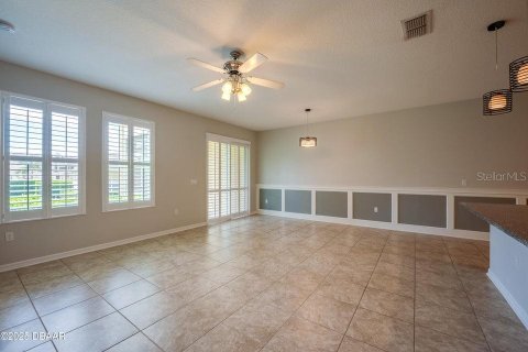 Townhouse in Clermont, Florida 3 bedrooms, 149.48 sq.m. № 1826206 - photo 7