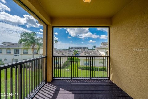 Townhouse in Clermont, Florida 3 bedrooms, 149.48 sq.m. № 1826206 - photo 16