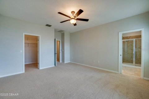 Townhouse in Clermont, Florida 3 bedrooms, 149.48 sq.m. № 1826206 - photo 12