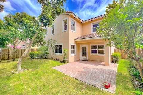 Casa en venta en Pembroke Pines, Florida, 3 dormitorios, 178.65 m2 № 2087261 - foto 9