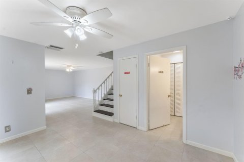 Touwnhouse à vendre à Jupiter, Floride: 2 chambres, 124.86 m2 № 2394954 - photo 8