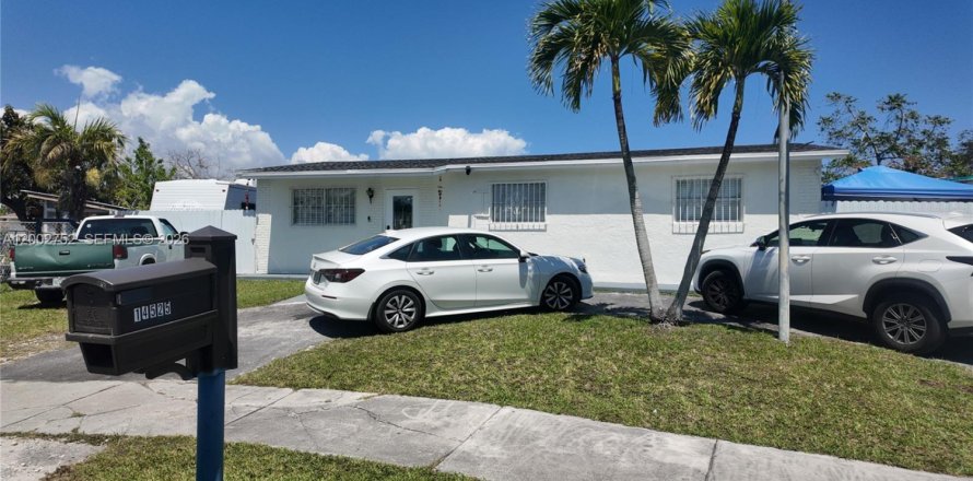 Casa en Homestead, Florida 3 dormitorios, 98.1 m2 № 2066799