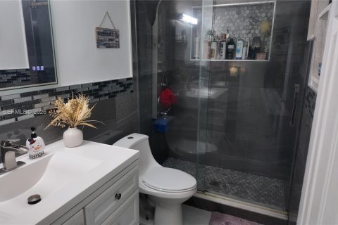 Casa en venta en Homestead, Florida, 3 dormitorios, 98.1 m2 № 2066799 - foto 25