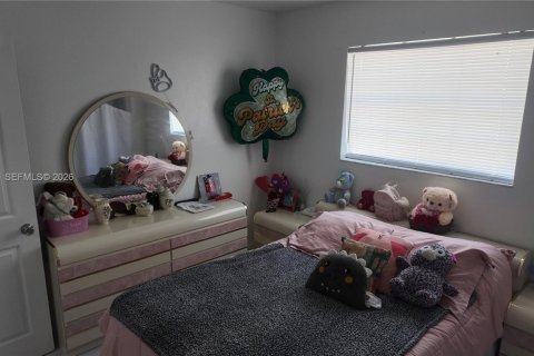 Casa en venta en Homestead, Florida, 3 dormitorios, 98.1 m2 № 2066799 - foto 20