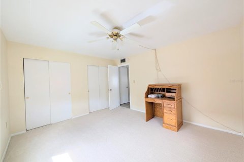 Condo in Bradenton, Florida, 2 bedrooms  № 2200044 - photo 16