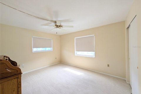 Condo in Bradenton, Florida, 2 bedrooms  № 2200044 - photo 19