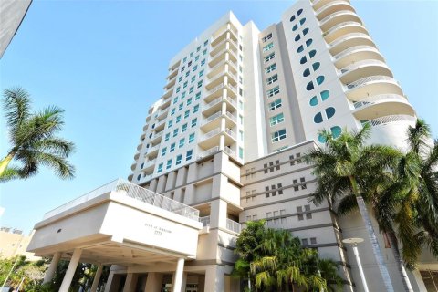 Condominio en venta en Sarasota, Florida, 2 dormitorios, 137.77 m2 № 1793487 - foto 1