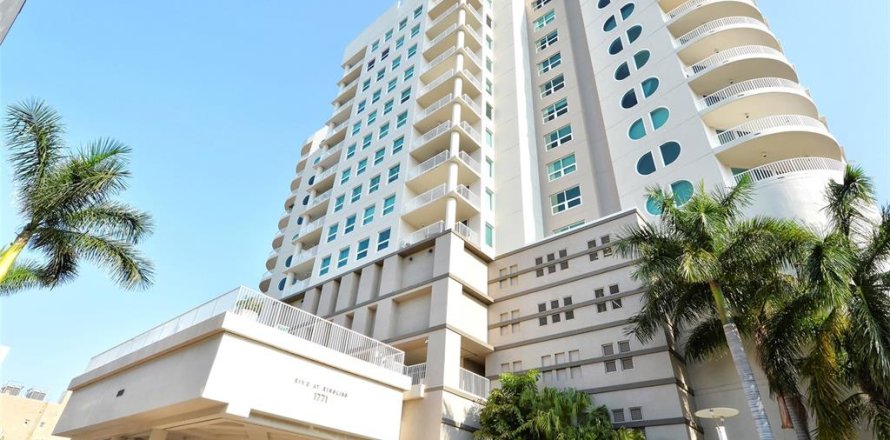 Condominio en Sarasota, Florida, 2 dormitorios  № 1793487
