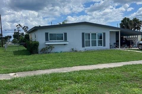 Casa en venta en Port Charlotte, Florida, 2 dormitorios, 81.75 m2 № 1797339 - foto 8