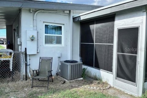 Casa en venta en Port Charlotte, Florida, 2 dormitorios, 81.75 m2 № 1797339 - foto 26