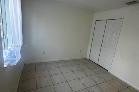Adosado en alquiler en Homestead, Florida, 4 dormitorios, 132.2 m2 № 2024818 - foto 21