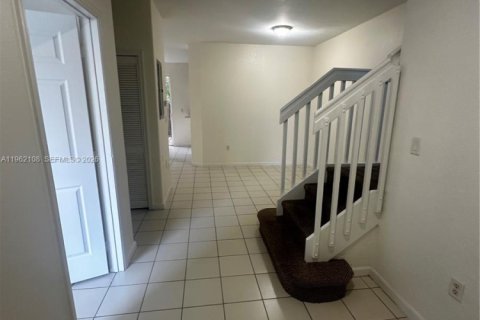 Adosado en alquiler en Homestead, Florida, 4 dormitorios, 132.2 m2 № 2024818 - foto 6