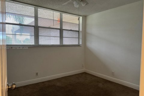 Copropriété à louer à Davie, Floride: 3 chambres, 104.42 m2 № 2069295 - photo 15