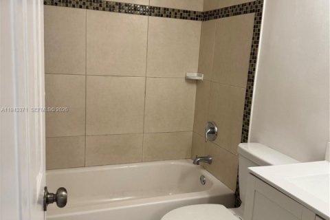 Copropriété à louer à Davie, Floride: 3 chambres, 104.42 m2 № 2069295 - photo 19