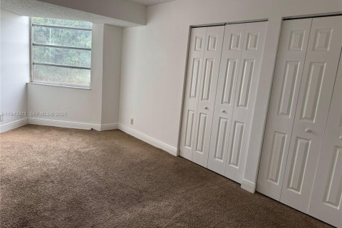 Copropriété à louer à Davie, Floride: 3 chambres, 104.42 m2 № 2069295 - photo 17