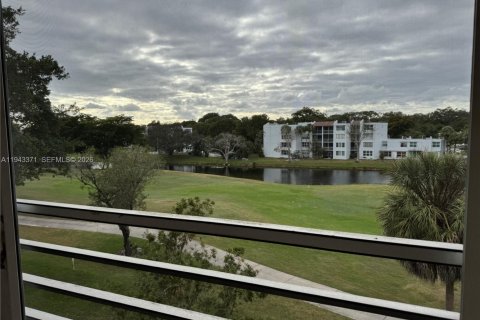 Copropriété à louer à Davie, Floride: 3 chambres, 104.42 m2 № 2069295 - photo 7