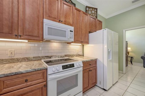 House in Bradenton, Florida 4 bedrooms, 206.8 sq.m. № 1813519 - photo 23