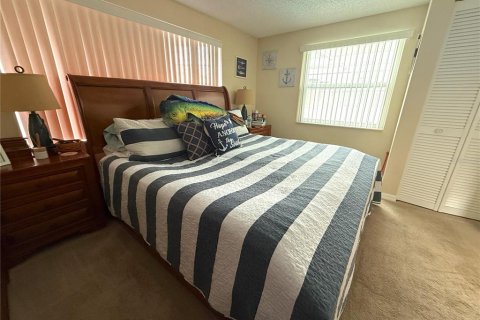Casa en venta en Port Richey, Florida, 3 dormitorios, 150.69 m2 № 1912553 - foto 6