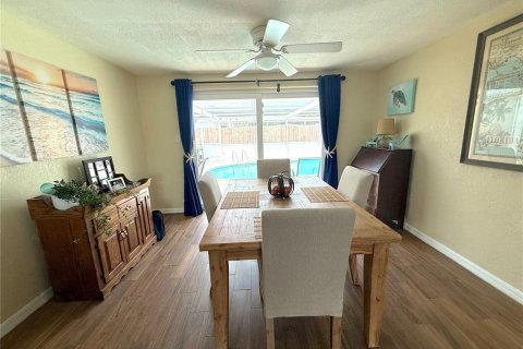 Casa en venta en Port Richey, Florida, 3 dormitorios, 150.69 m2 № 1912553 - foto 15