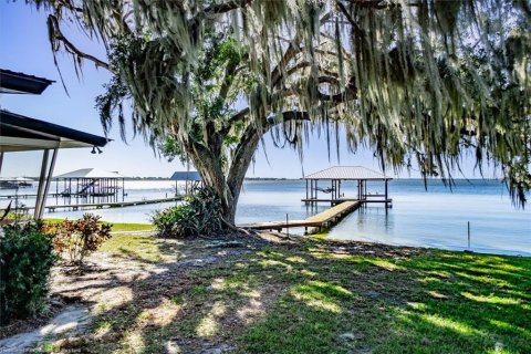 House in Lake Placid, Florida 5 bedrooms, 278.71 sq.m. № 1900563 - photo 9