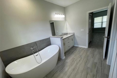 Casa en alquiler en Poinciana, Florida, 4 dormitorios, 156.45 m2 № 1912432 - foto 11