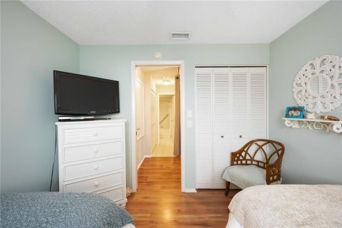 Condo in Bradenton, Florida, 2 bedrooms № 2098627 - photo 30