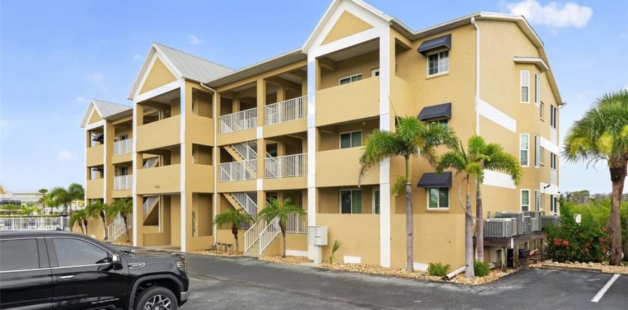 Condominio en Englewood, Florida, 2 dormitorios № 2222761