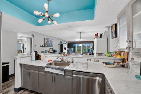 Condominio en venta en Englewood, Florida, 2 dormitorios, 126.35 m2 № 2222761 - foto 10