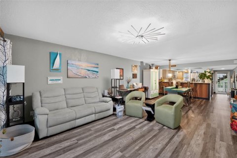 Condominio en venta en Englewood, Florida, 2 dormitorios, 126.35 m2 № 2222761 - foto 4