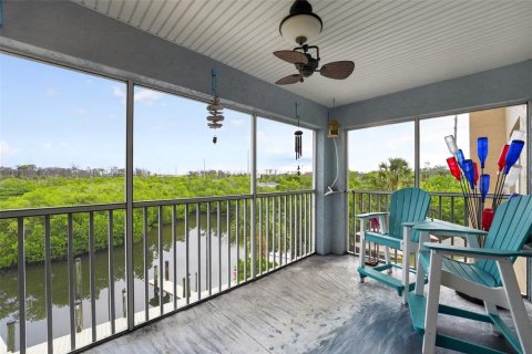 Condominio en venta en Englewood, Florida, 2 dormitorios, 126.35 m2 № 2222761 - foto 2