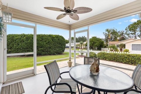 Villa ou maison à vendre à The Villages, Floride: 2 chambres, 107.4 m2 № 2402971 - photo 2