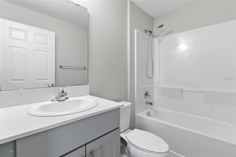 Casa en venta en Lakeland, Florida, 3 dormitorios, 126.16 m2 № 1903124 - foto 6