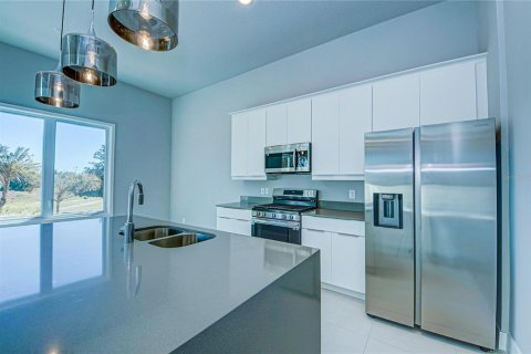 Condominio en venta en Kissimmee, Florida, 5 dormitorios, 244.33 m2 № 1529709 - foto 11