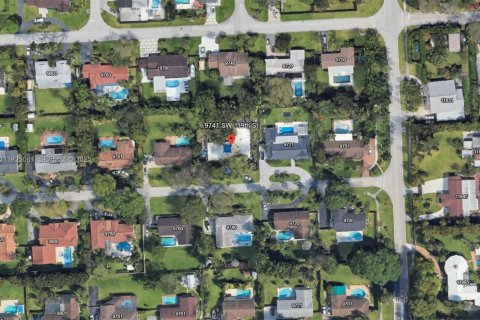 Casa en venta en Miami, Florida, 3 dormitorios, 185.53 m2 № 1983659 - foto 1