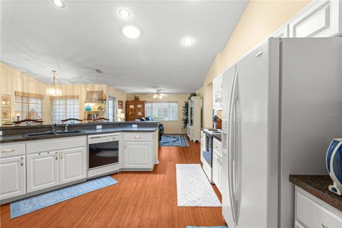 Casa en venta en Summerfield, Florida, 3 dormitorios, 217.58 m2 № 1908694 - foto 18