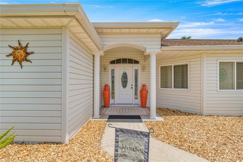 Casa en venta en Summerfield, Florida, 3 dormitorios, 217.58 m2 № 1908694 - foto 2