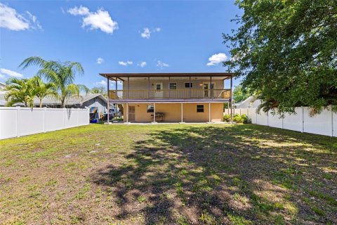 House in Palm Harbor, Florida 3 bedrooms, 153.85 sq.m. № 2107219 - photo 4