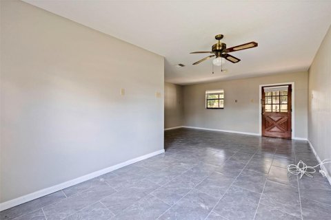 House in Palm Harbor, Florida 3 bedrooms, 153.85 sq.m. № 2107219 - photo 27