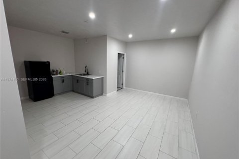 Immobilier commercial à Miami, Floride 1 chambre, 37.16 m2 № 2038645