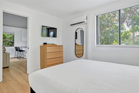 Immobilier commercial à vendre à Fort Lauderdale, Floride: 169.08 m2 № 1860995 - photo 18