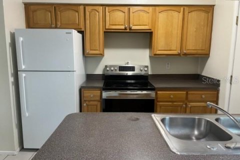 Casa en alquiler en Winter Springs, Florida, 3 dormitorios, 104.05 m2 № 2095582 - foto 3