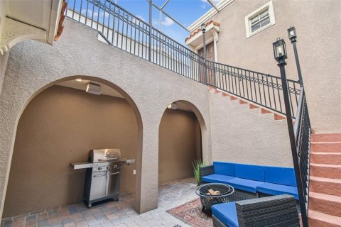 Townhouse in Tampa, Florida 3 bedrooms, 193.79 sq.m. № 1744316 - photo 27