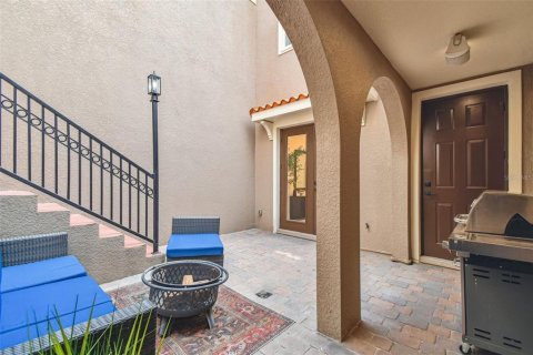Townhouse in Tampa, Florida 3 bedrooms, 193.79 sq.m. № 1744316 - photo 26